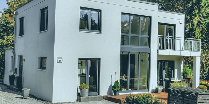 Diseños modulares integrados en el paisaje natural de casas prefabricadas en Cantabria